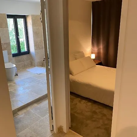 Le Relais De Campagne Oda ve Kahvaltı 3*