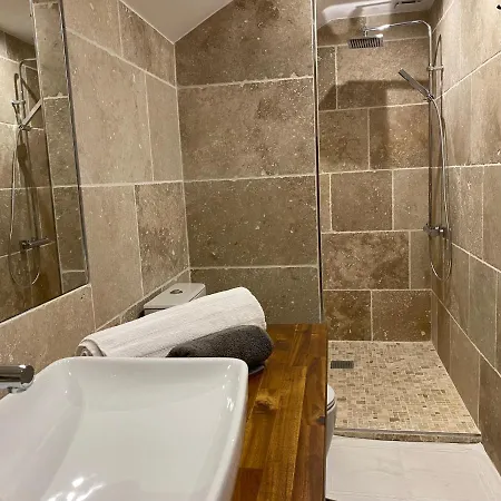 Oda ve Kahvaltı Le Relais De Campagne